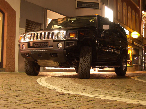 hummer-h2-002.jpg