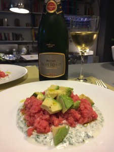 tartare yogurt  erba cipollina avocado rotari