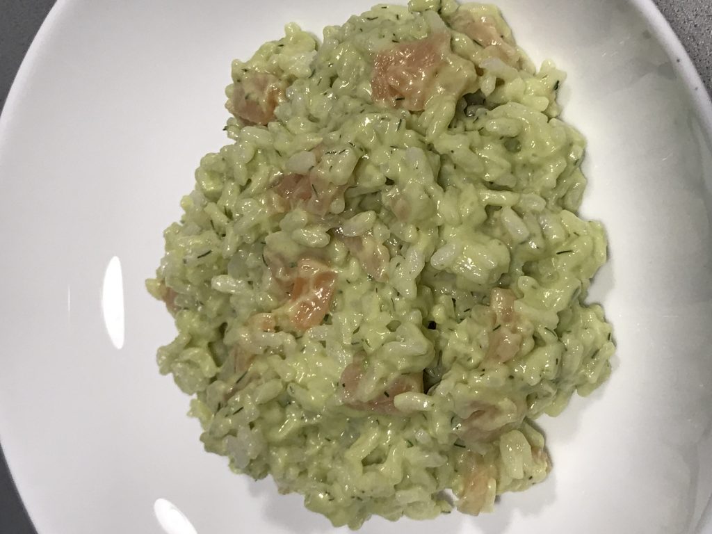 Riso salmone e avocado