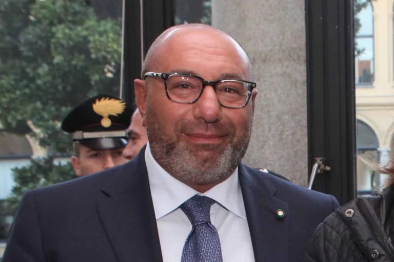 Luca Bernardo la società incivile