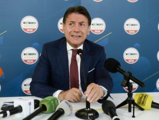 Giuseppe Conte lavora per Putin